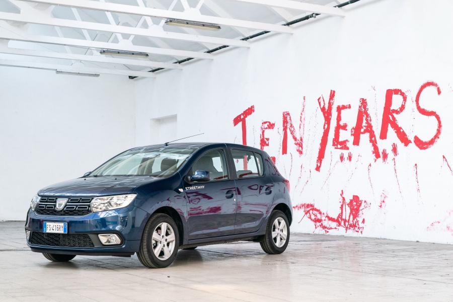  Dacia Sandero Streetway 2018 года  (IT) (фото 4 из 24)